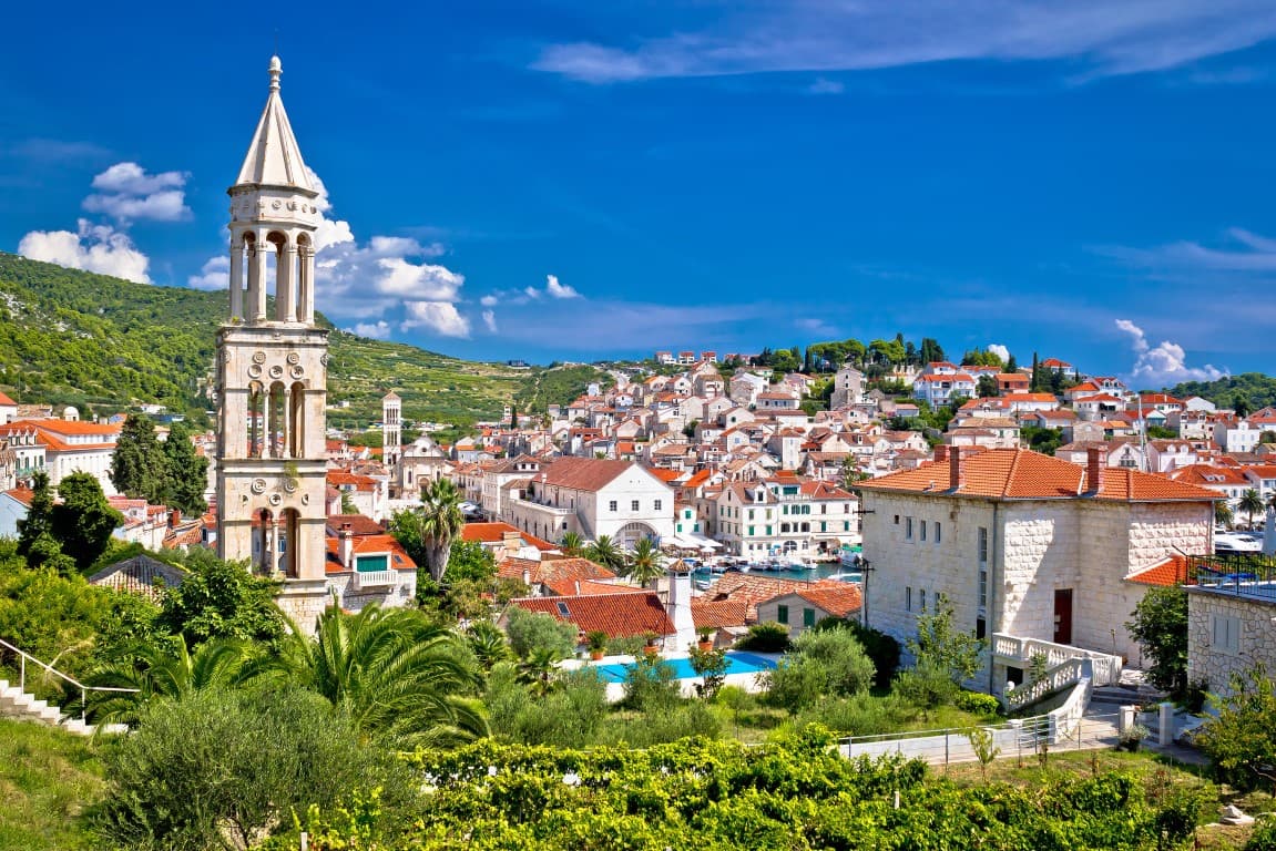 Deluxe Dalmatia 2025 (Dubrovnik - Trogir (Split))